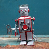 Robot - Tin Toy Robot - Silver