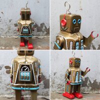 Robot Space Robot medium-sized tin robot brown