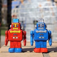 Roboter kleiner Roboter Blechroboter