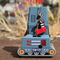 Roboter - Robot R 1 - grauer Blechroboter